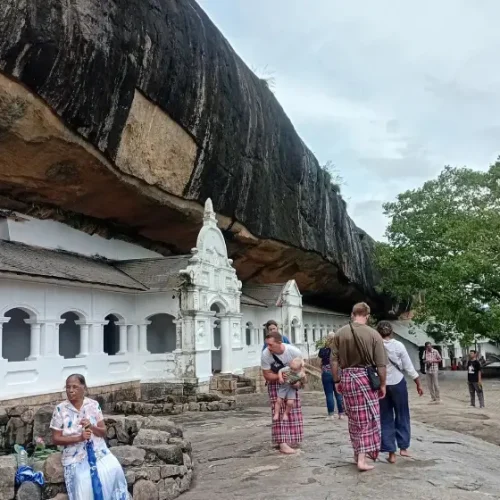 Dambulla temple (2)